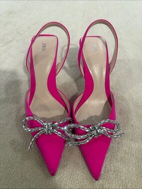 ZARA Embellished Bow Slingback Heels in fuchsia